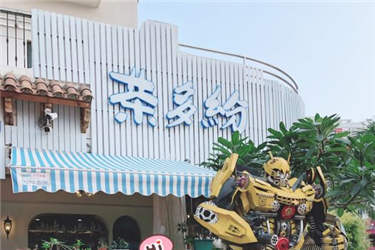 怎么经营茶多纷奶茶加盟店才能在市场上生存下去